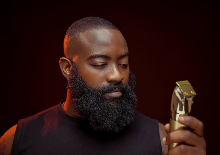 Coupe et barbe à Lomé